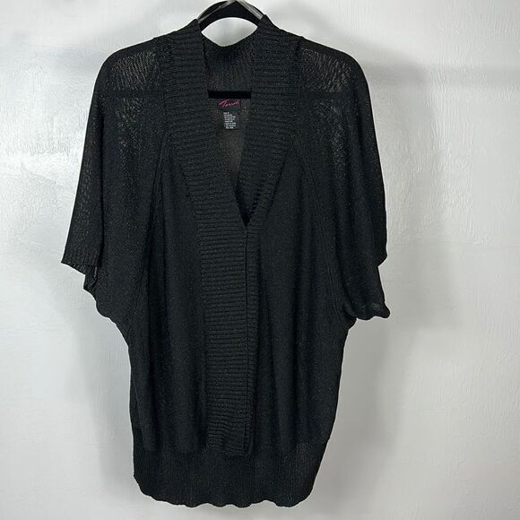 Torrid Black Shimmer Short Sleeve V-neck Top Size 4 - Picture 1 of 7